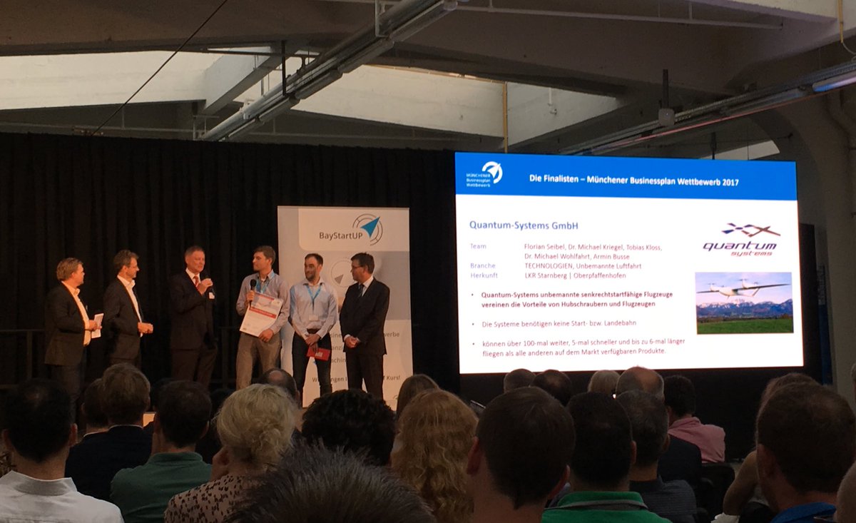 brainscript's tweet photo. Quantum systems gewinnt Münchber Businessplan Wettbewerb 2017. #businessplan #baystartup https://t.co/GMVLmaLveO