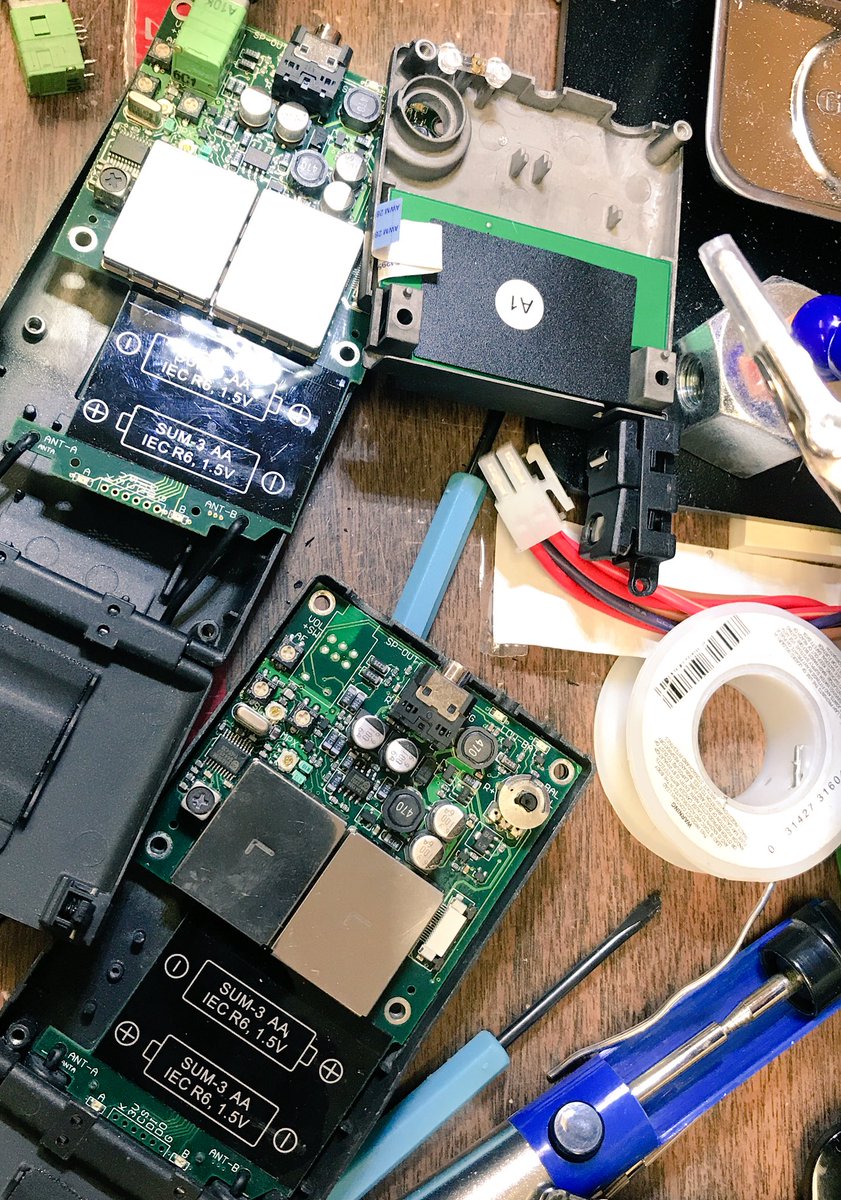 nysoundtek's tweet photo. #birdseyeview of whats #onthebench today... #soundtek #proaudio #repairs #wecanfixit https://t.co/vBzmIObXgx