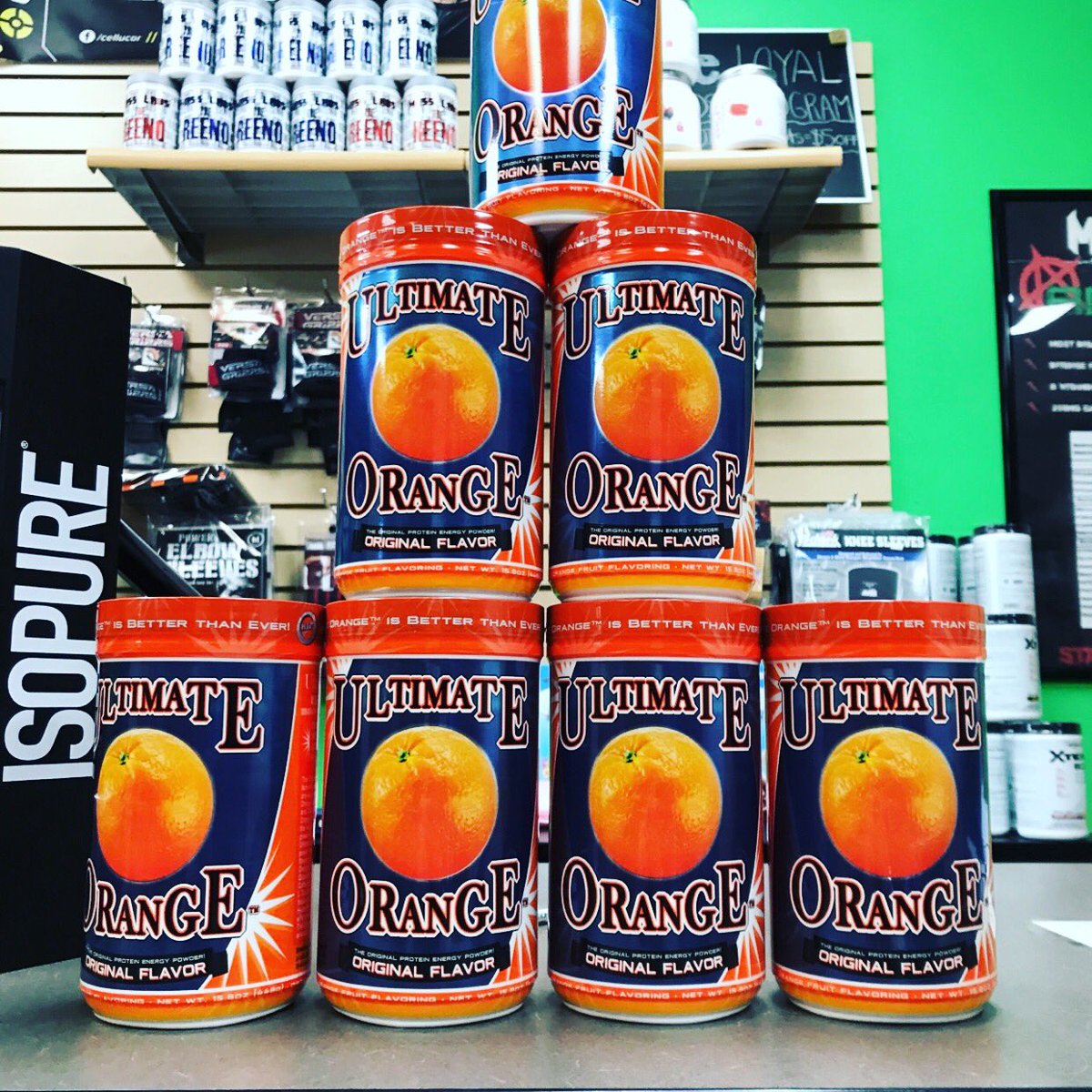 NewHeightsSupps's tweet photo. IT'S BACK!! Now available @nhsupps๐๐#ultimateorange #hitechpharmaceuticals #nhsupps #masslabs #protein #preworkout #retro #fitness #energy https://t.co/455G2sup8b