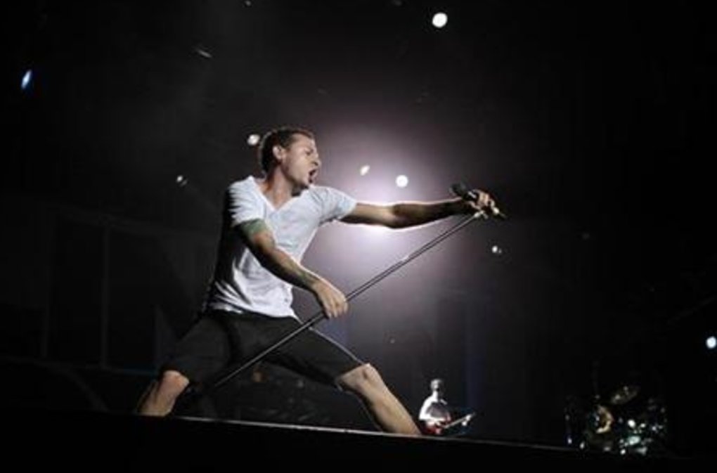 музыкант 4. мэтью бейкер. саша ситников 4 позиции бруно. Bad mouthin' тони джо уайт. музыкант 4.