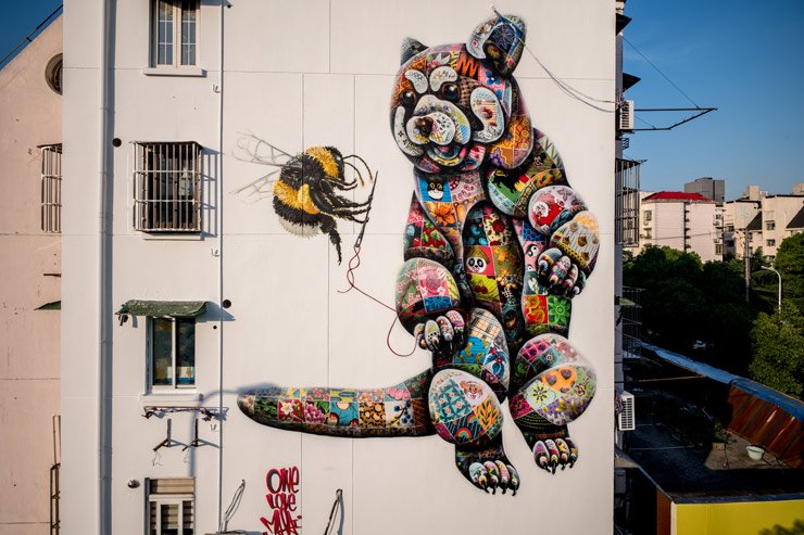 BKStreetArt's tweet photo. Louis Masai in Shanghai with a Red Panda Talking About Deforestation https://t.co/OLZWZQL1Yh @louismasai https://t.co/gKlaLMz8bq
