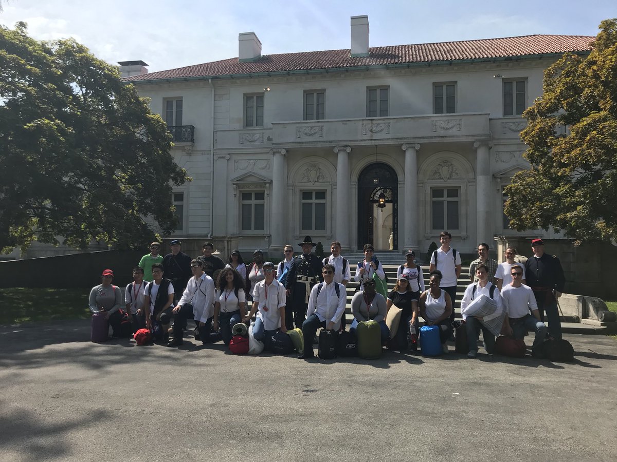 HRVInstitute's tweet photo. #MaristPreCollege students enjoying learning about the Civil War at @Marist ‘s Payne Mansion estate. Check out our Instagram for more pics! https://t.co/xm8d6ktKYi