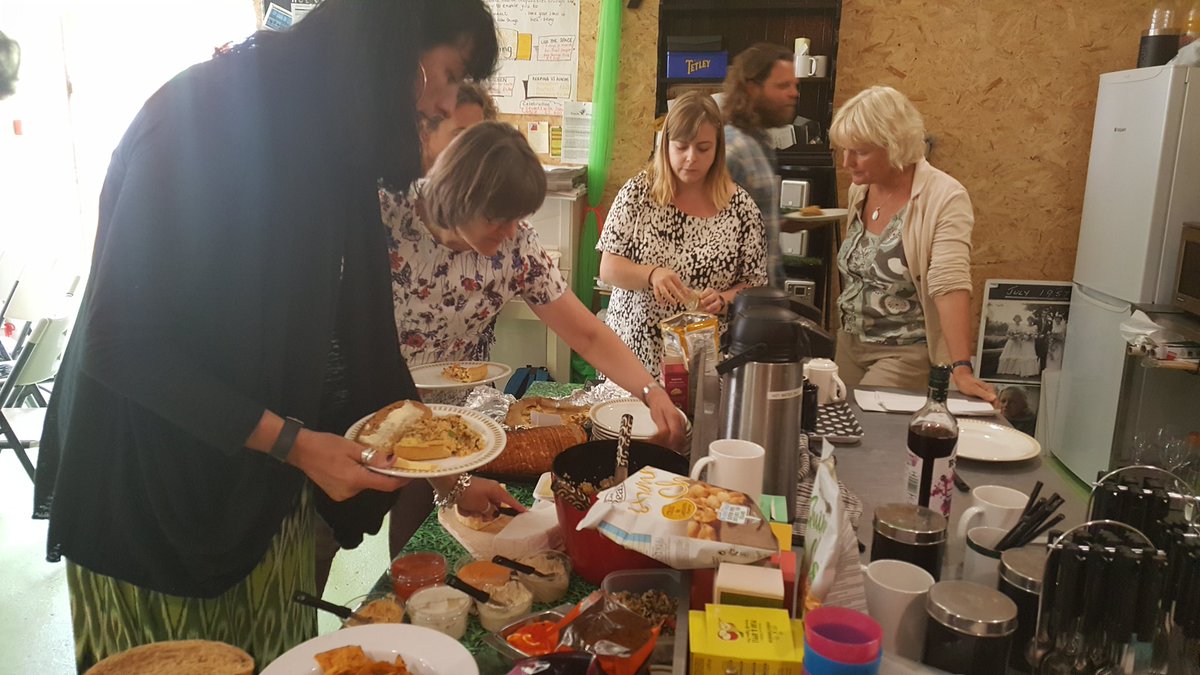 Stonehouse_Act's tweet photo. Great to welcome @SSEDartington to #unioncorner today #social #Entrepreneurship #plymouth @PlymSocEnt @SchSocEnt @littlenudgeuk https://t.co/T1OWDzfPj9