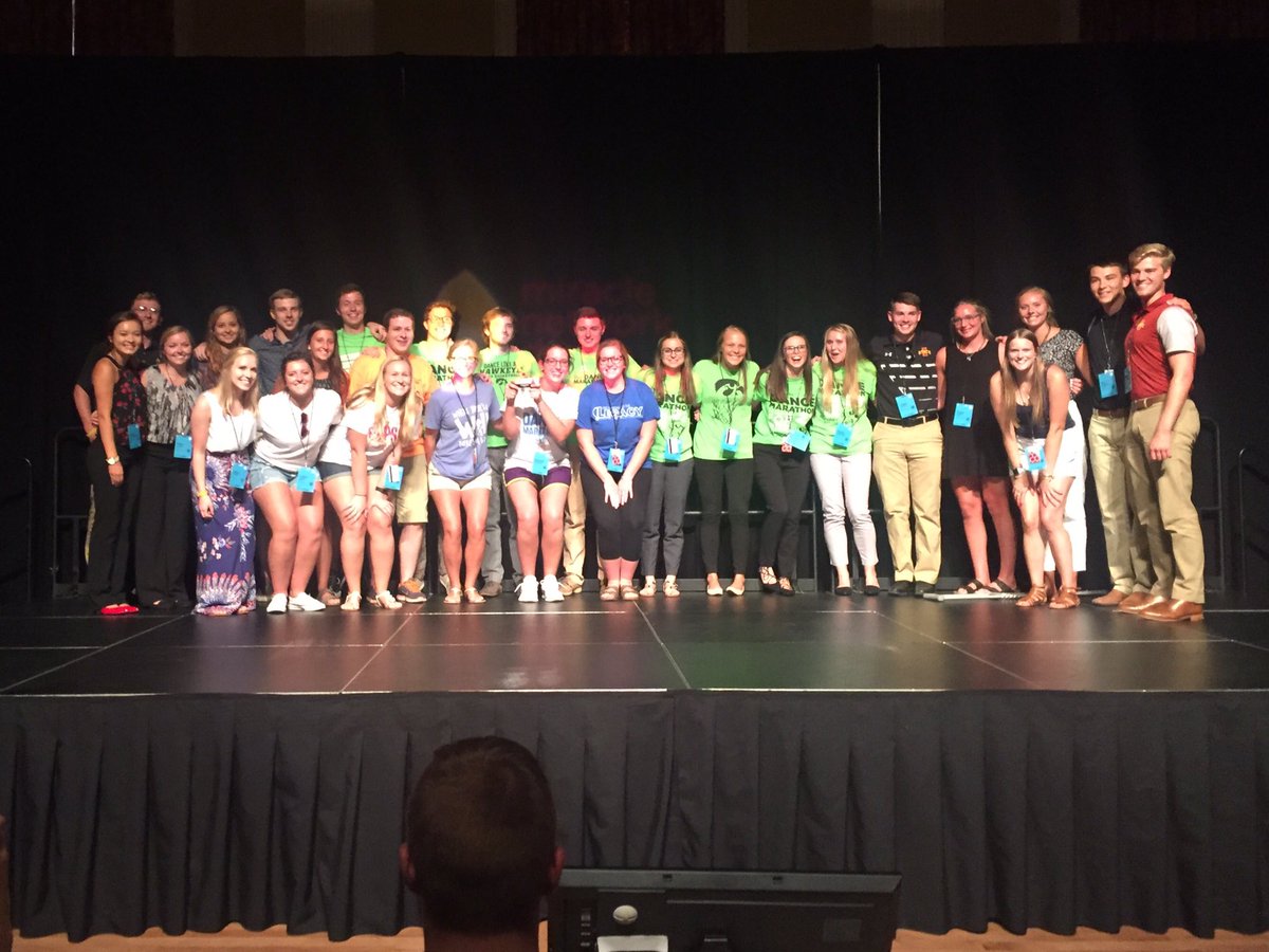 CMN_HQ's tweet photo. Big ideas π‘#ForTheKids landed Team Iowa the #DMLC2017 Innovation Award. Congrats to all the Universities involved! https://t.co/L51TNxsr3I