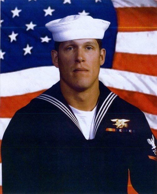 op_hawkeye's tweet photo. Before laying down his life for πΊπΈ Navy SEAL #JasonWorkman played βΎοΈ for the @sanjuanbroncos | #TeamWorkman πͺ
βΆοΈ https://t.co/Uaj93aCOTQ https://t.co/TnSWJ3QmoY