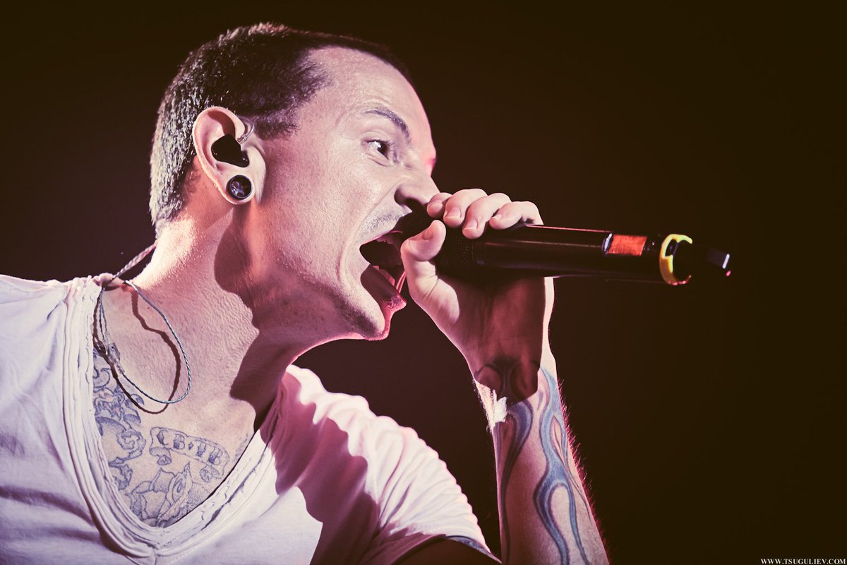 Javier_997's tweet photo. Sigo sin creerlo... ๐๐๐
#RIPChester #LinkinPark #RIPChesterBennington #ChesterBennington #ChesterBenningtonMemories #inthend https://t.co/foOWQe737F