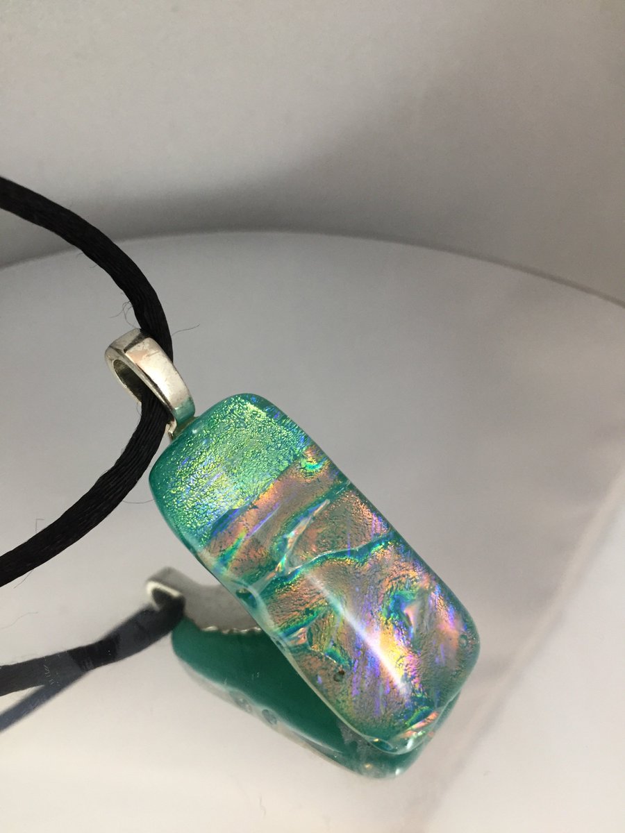 Glitzglass1's tweet photo. On sale now! Grab it! It won't last! Feelin' a little summerish. It's name is Caribbean Waters.  #glitzglasscreations #imadethis #oneofakind https://t.co/EcAiTJHj6t