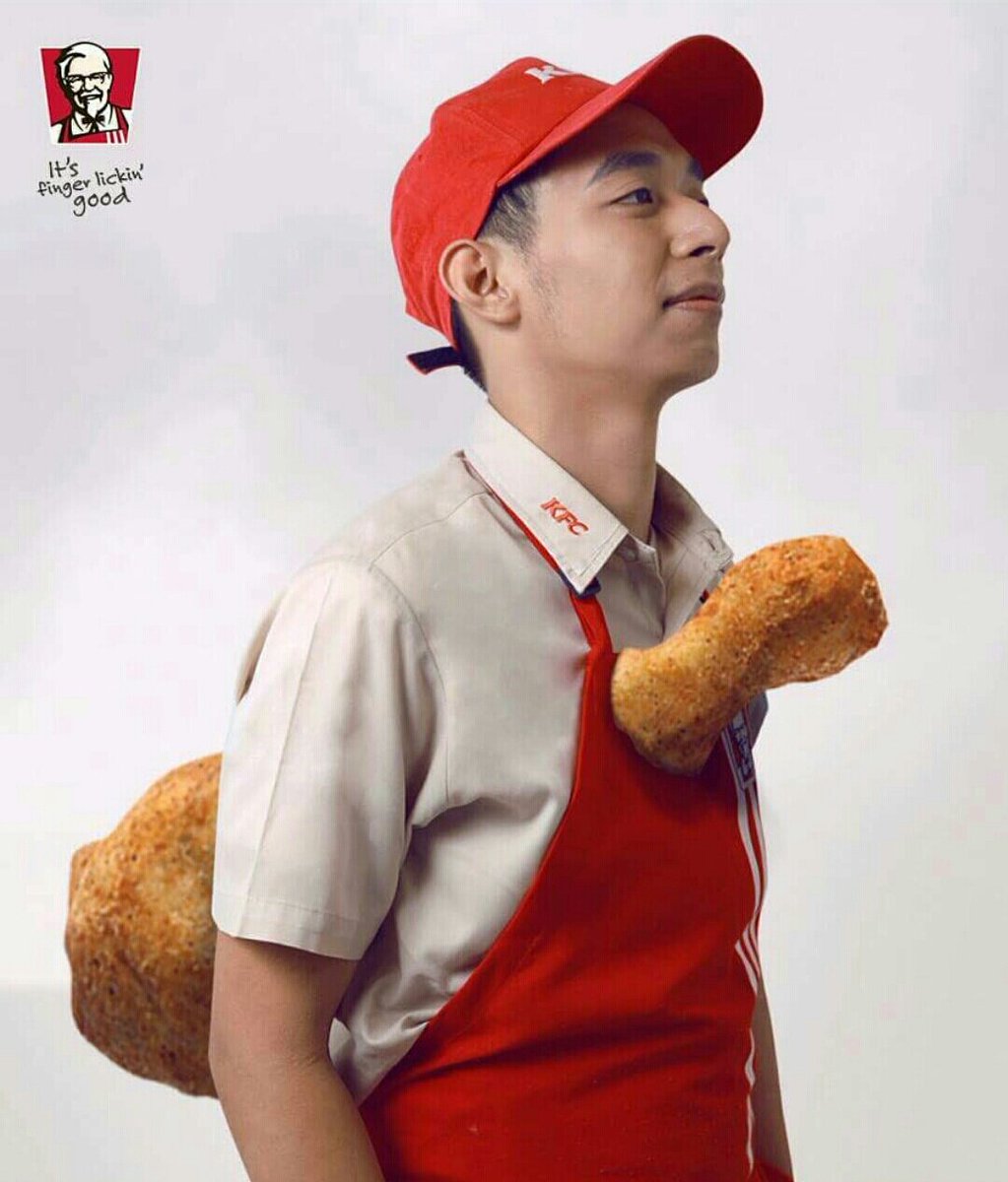 KDramaPicks's tweet photo. Yung kamukha ka nga ni Gong Yoo pero tinarakan ka ng manok... damn. 😂😂😂 
(Pogi ni bro, mas sisikat pa yata to kesa kay Colonel Sanders!) https://t.co/oCUSor7iHq