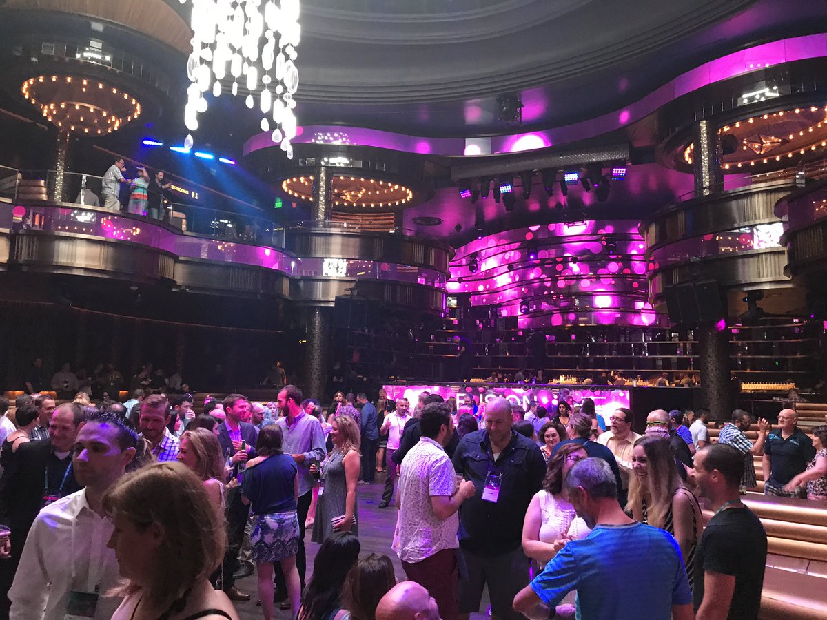 RobBelliveau's tweet photo. What a great event last evening at #onmia Thanks @D2L and @JohnBakerD2L #D2lFusion https://t.co/kvZxiwHJnx