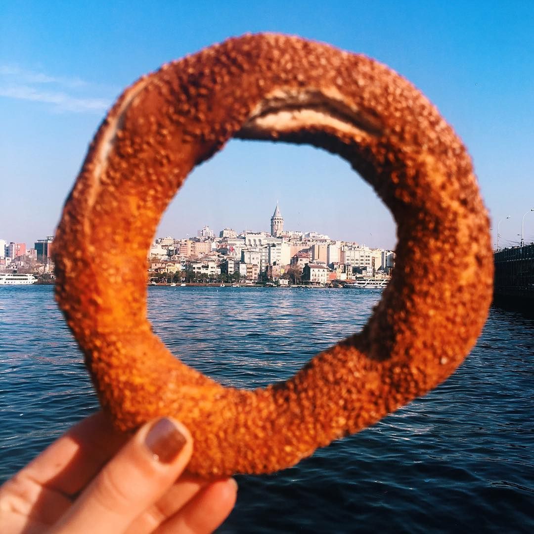 Trytheworld's tweet photo. Simit, aka Turkish bagels, are sold by street vendors. Our Turkey box features mini simit! Order now: https://t.co/CeKaRq8EER  📷:: @gzlbibi https://t.co/gdmR6hlN7u