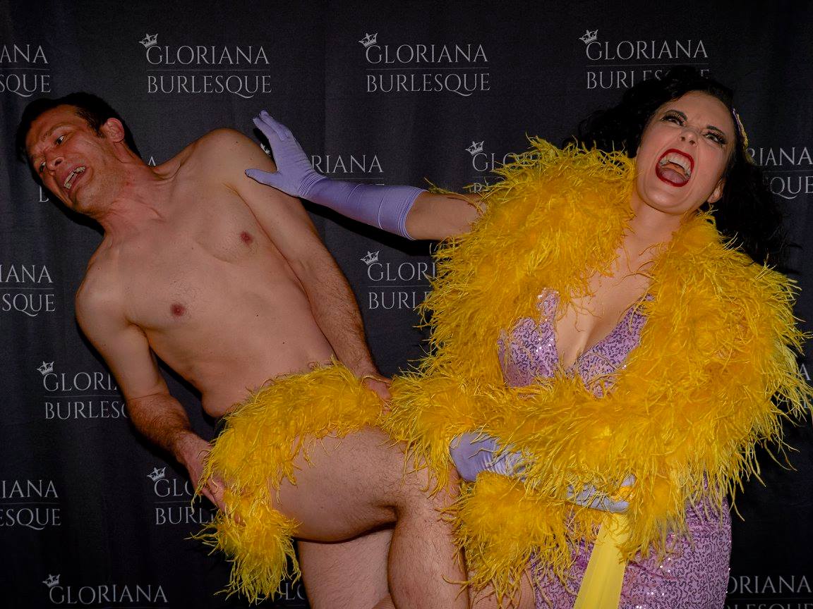 Sadly, I was recently rejected for a role because the Big Bird costume didn't fit! Damn you @LaydeeBombay you gorgeous creature! #WhatALife