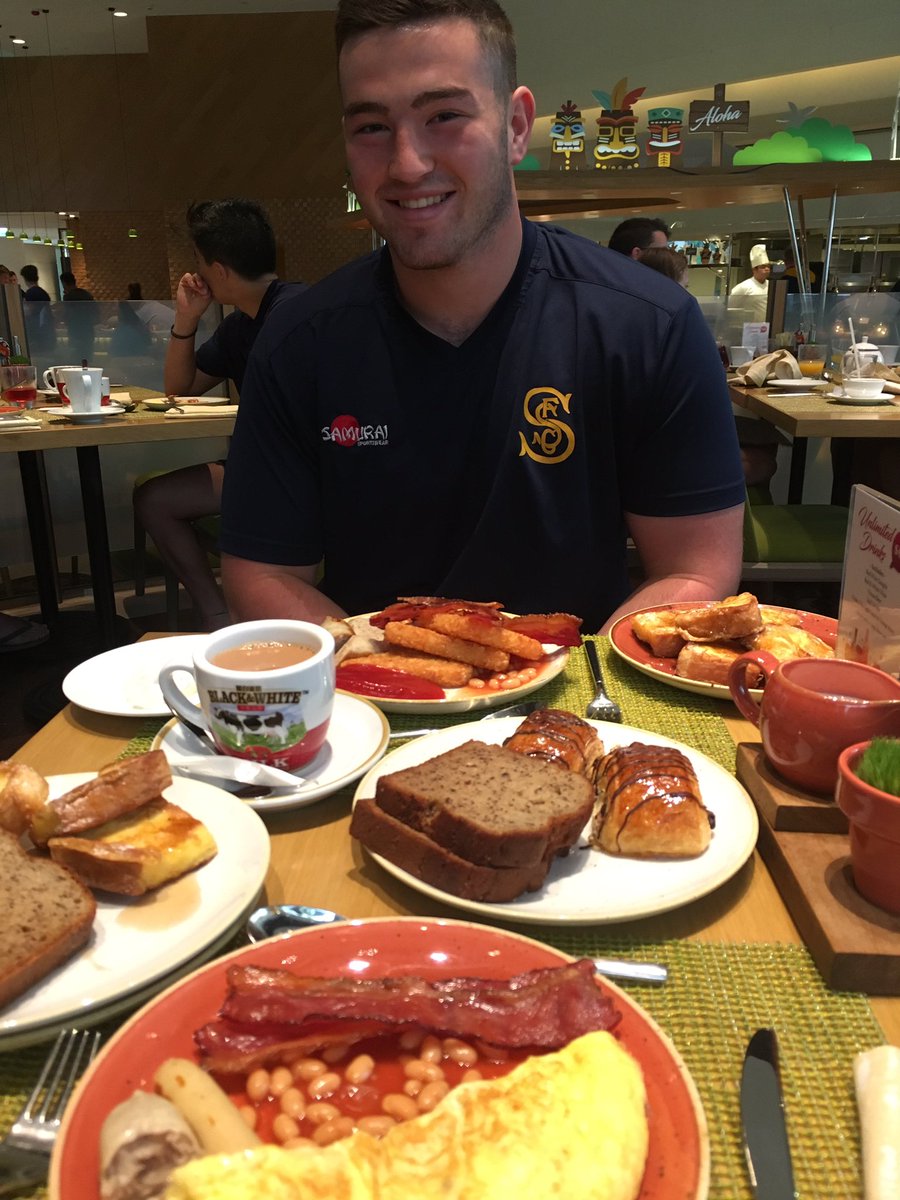 SSFCNZ17's tweet photo. Breakfast of champions. #skindog @Sed_PowellHouse https://t.co/rH0PktA0jO