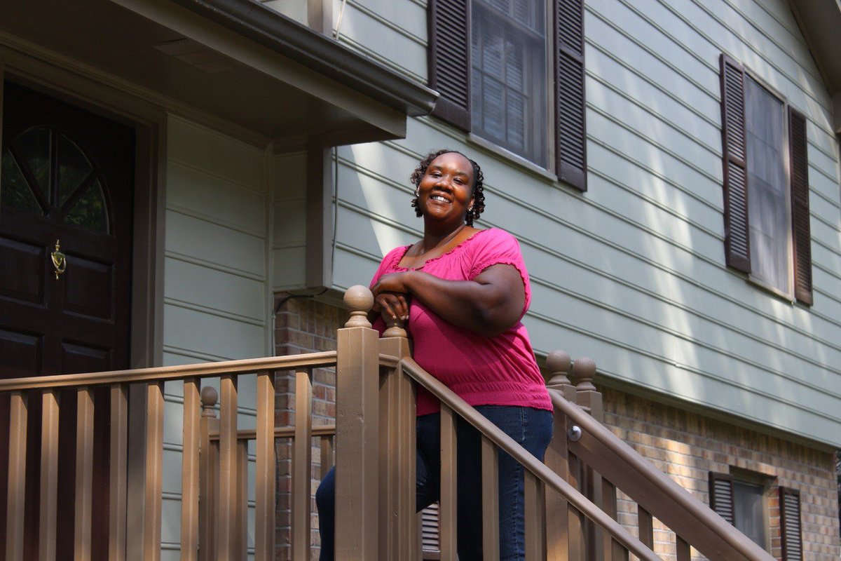 StateFarmBell's tweet image. Jaimi's dream of being a homeowner came true with a little help from State Farm. #GoodNeighbors #HereToHelp st8.fm/atlhome