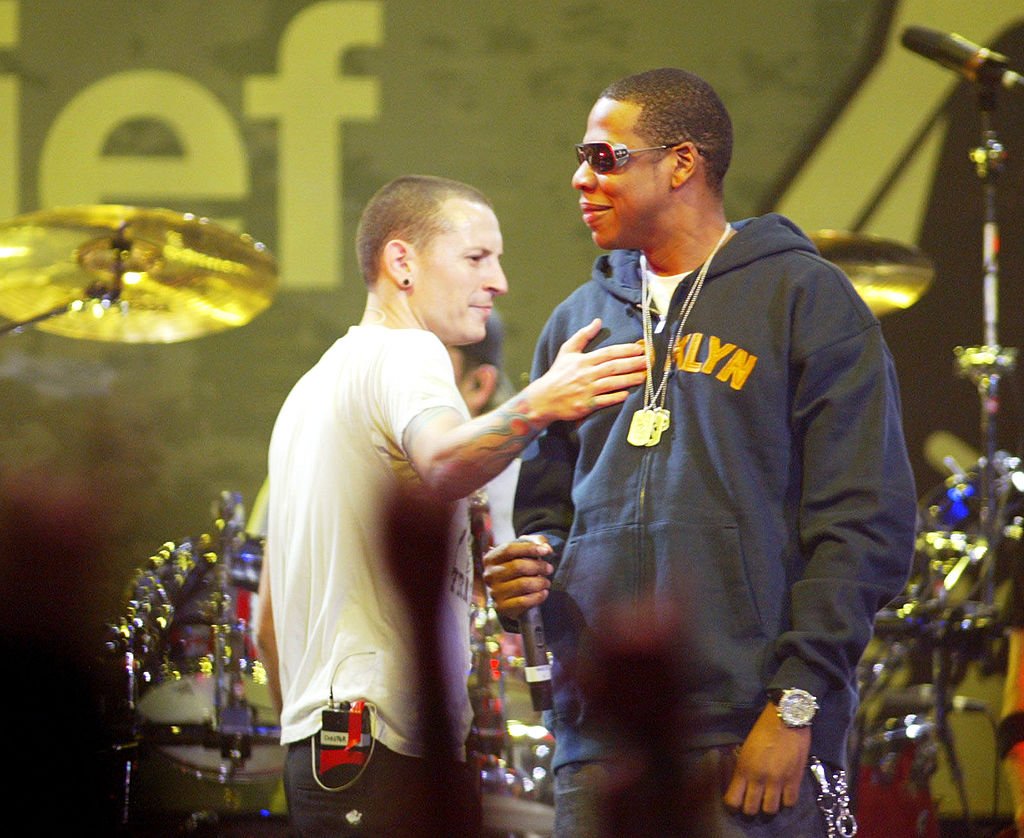 thefader's tweet photo. Linkin Park gave voice to a generation’s brooding, sold over 70 million records, AND collaborated often with JAY-Z. https://t.co/b4J7Xi46Xh
