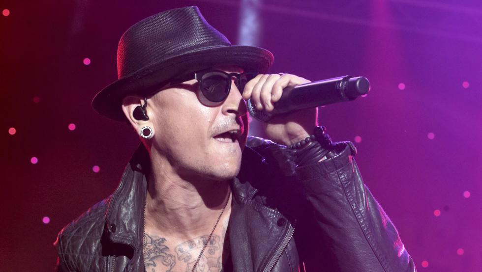 OtroMundoMD's tweet photo. Hallado muerto Chester Bennington, cantante de Linkin Park https://t.co/gK3ZX6gHW3 https://t.co/XXV5bdhN3O