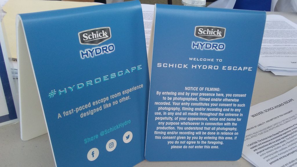 PoorLivesMatt3r's tweet photo. #hdyroscape got shaved by #hydrobot @schickhydro in interactiveZone near @PetcoPark for @OutsideConicCon https://t.co/CcYzRUqIJt