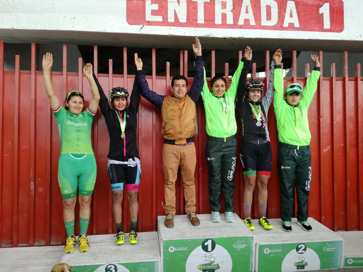 BoyacaRazaCamp's tweet photo. #CreemosCampeones | 1ª @LoreColme91  2ª Lorena Vargas 3ª Karol Avella. Cat Damas élite 8ª válida #CopaBRC. Líder @LoreColme91. https://t.co/96MZrPd215