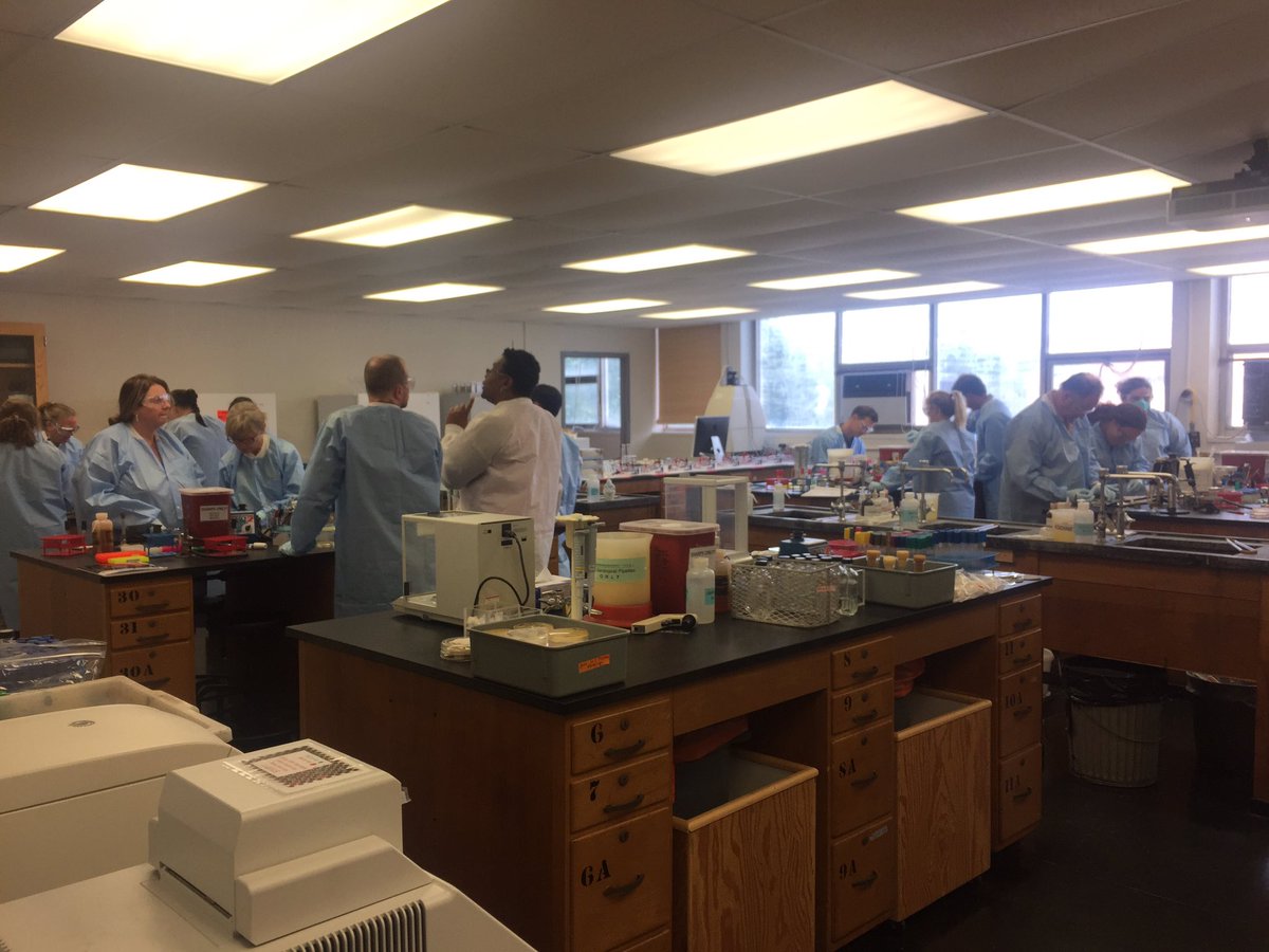 UConnTEN tweet media