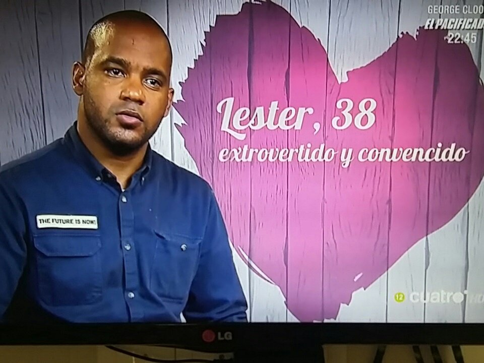 fermontesj's tweet photo. #firstdates383 independentista, seguidor de la CUP...y catalán no?De Aragón?De Castilla?Ah no perdona,dominicano....😂😂.venga a por marujita! https://t.co/Ty4tE5PUPn