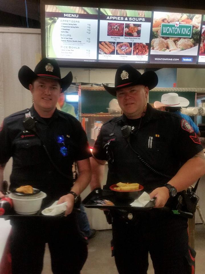 KingsWonton's tweet photo. #TBT to these fine fellows at the @calgarystampede last week! We're always happy to serve @CalgaryPolice doing their best to keep us safe! https://t.co/Am2uBTdM2G