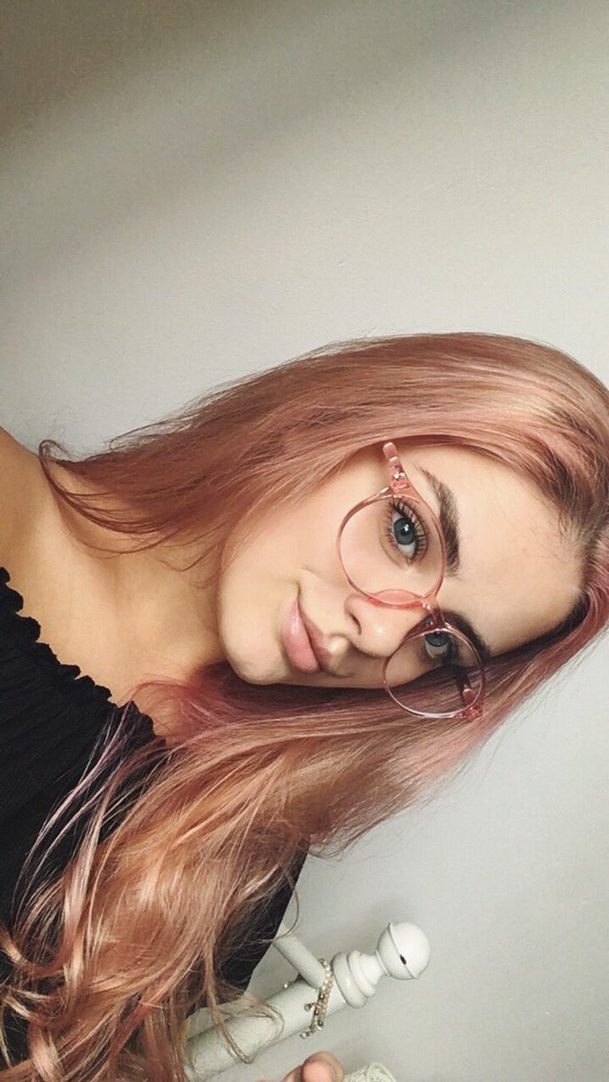 begforloves's tweet photo. my entire life has crumbled but my glasses match my hair. that's all i have left. https://t.co/CEJ13B4dJV