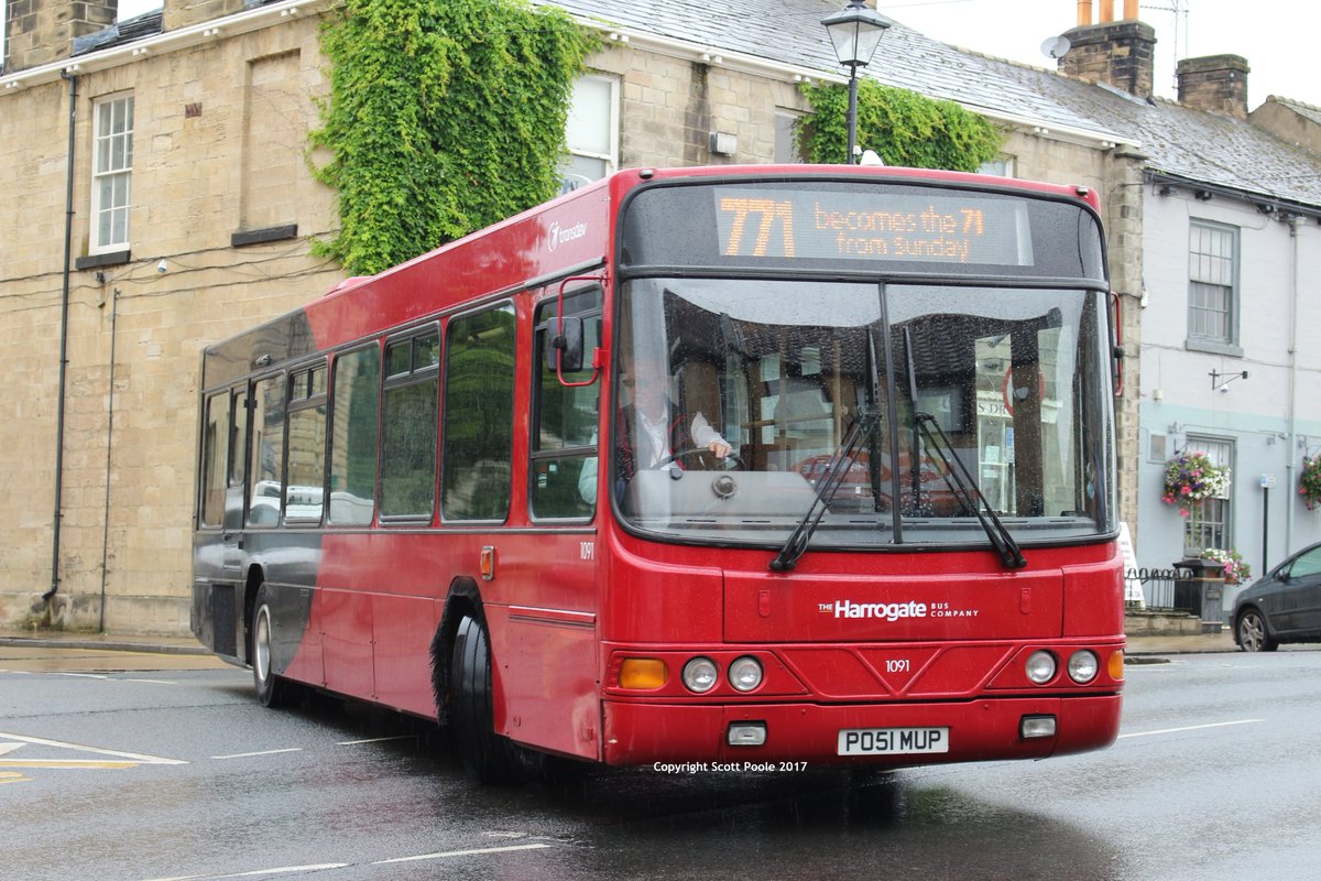 ScottPoole11's tweet photo. @harrogatebus @alextransdev @transdevmatt
A wet put productive day, biding Adieu to the Volvo B10BLE on the 770/771 route. #FriendlyDrivers https://t.co/stfBHpbeLR