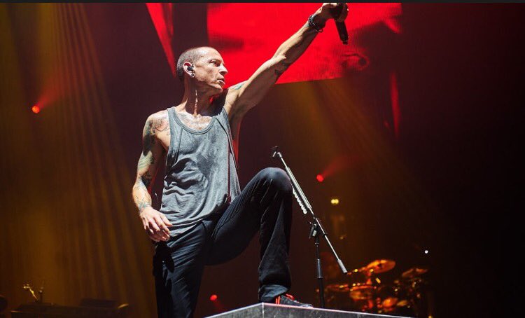 #BREAKING: Chester Bennington, lead singer of Linkin Park, dies of suspected suicide at age 41.