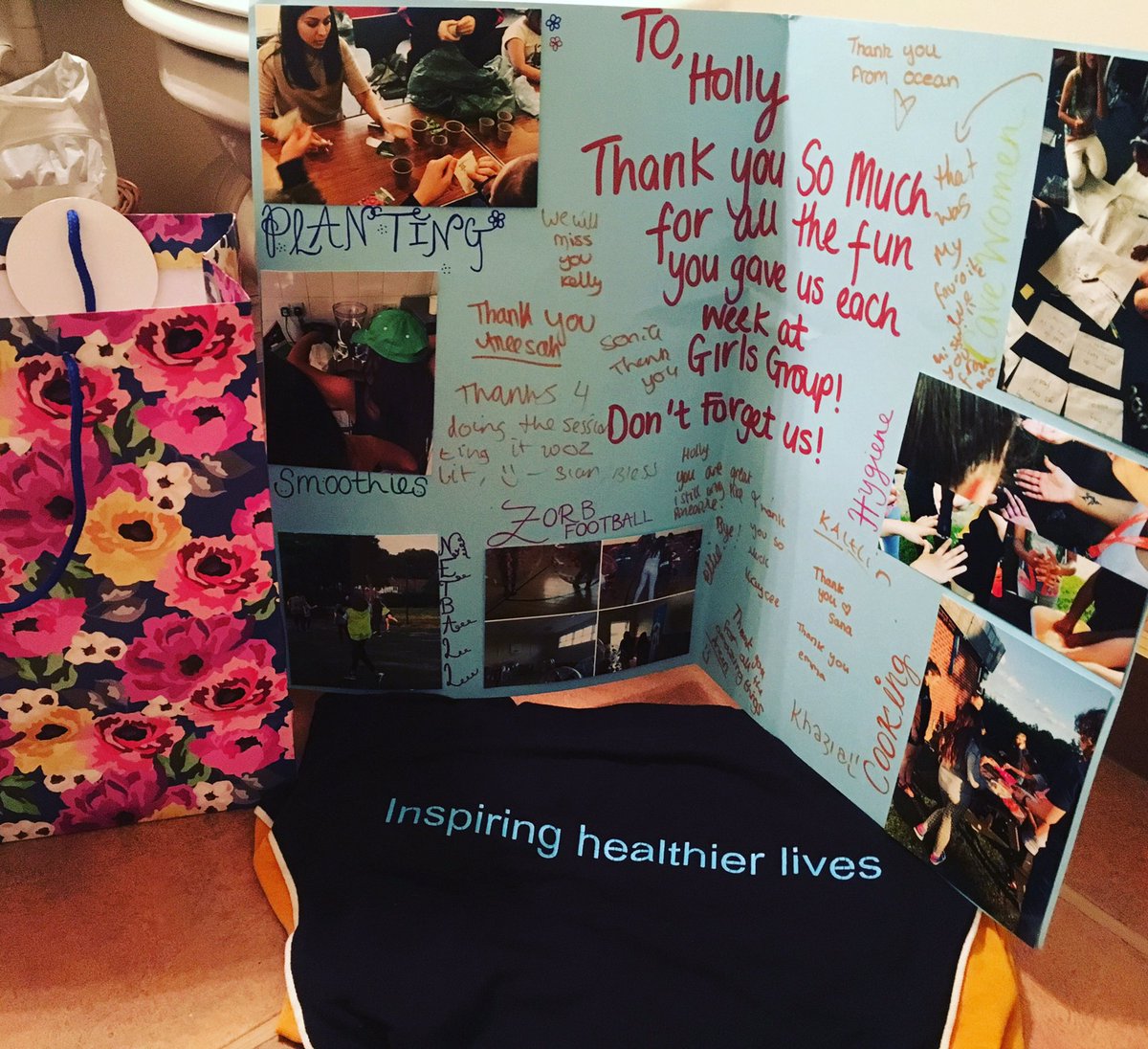 HollyRaby's tweet photo. Incredible welcome to #GirlsGroup @AikSaath Amazing group of leaders &amp; girls to work w/ @Fit4YOUth #AllThe🍍 #ThankYou #InspireHealthyLives https://t.co/D9IETWrkEx