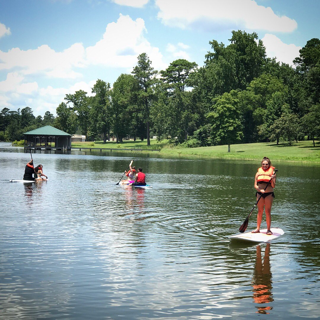 UTTyler_Spirit's tweet photo. We had a blast at Tyler Paddle today during our break. #tylerpaddle #uttylerpatriotspirit #uttyler https://t.co/FHn14Tqkgg