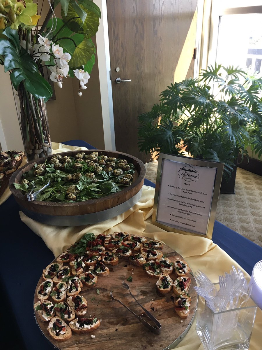 4EbonySullivan's tweet photo. Thank you @uptowncatering for the amazing food @GvilleChamber #LG44 https://t.co/poSmaAbUMw