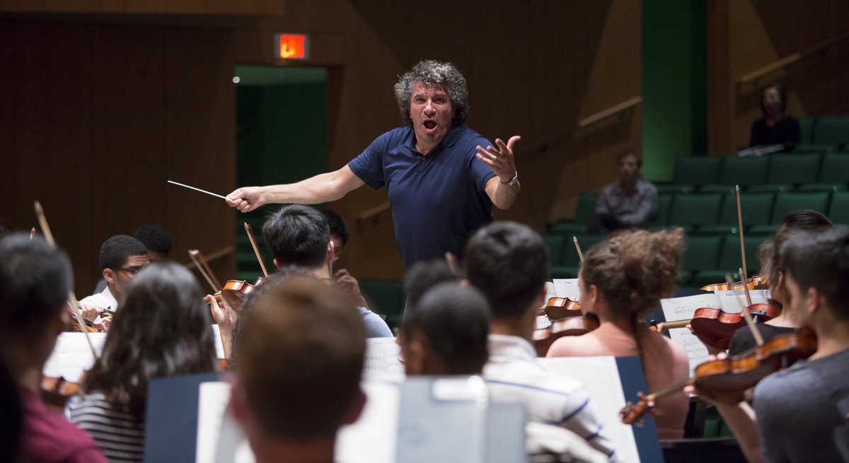 carnegiehall's tweet photo. Tonight! At 7:30 PM #NYO2 makes their #CarnegieHall debut w/ Giancarlo Guerrero, members of @philaorchestra, &amp; @EspeSpalding. #NYO2Live https://t.co/0uzw4XhwL0