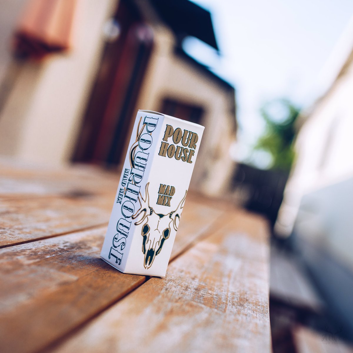Loving our Strawberry Apple Hard Candy! Get some ------------> <a href="/LFNTdistro/">LFNT</a> #vape #vaping 📷: <a href="/althea_pH_photo/">Althea_pH_photo</a>