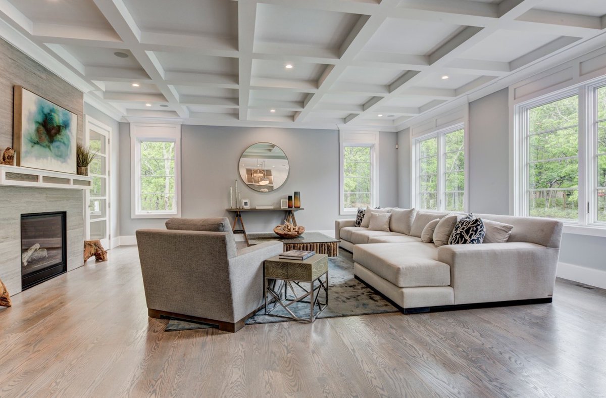 bhshamptons's tweet photo. Wide Plank Oak Wood Floors add a simple elegance to any room. 
Sagaponack new construction.. https://t.co/fwpzejRZnq  #wideplankoakfloors https://t.co/NDoEwEWKXX
