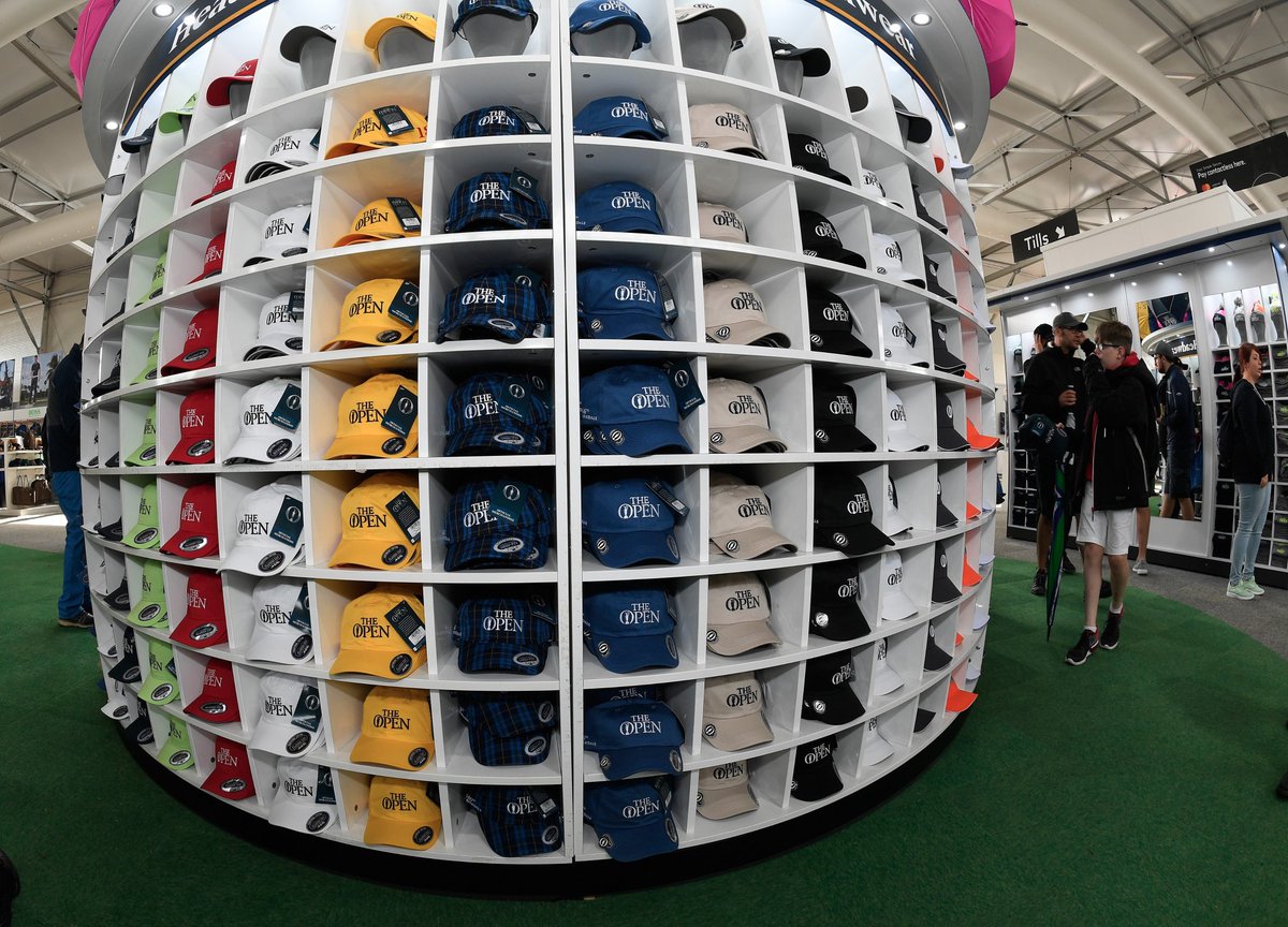 stufergusonmg's tweet photo. W-Hats Up! @TheOpen @BIGGALtd Day 1⃣ been + gone already. Good viewing the field working the track in awesome condition! #GOBST #ANYTRILBYS https://t.co/qgMrtBQfYb