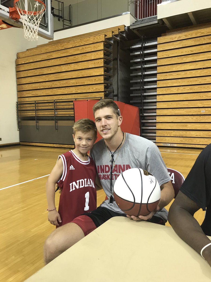 erinwesley3's tweet photo. Will was so happy @CollinHartman30 was back this year at camp! 🏀❤️ https://t.co/LOh4n4y2qU