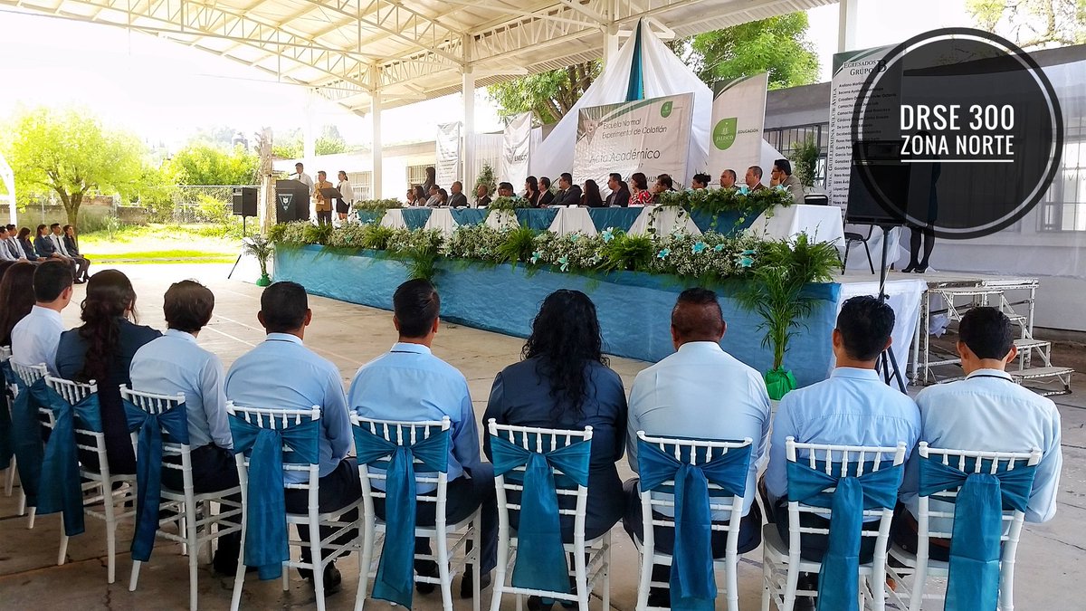 DelgNorte300's tweet photo. Acto académico Generación 2013-2017 
Licenciados en Educacion Primaria #EducaciondeCalidad @CoorDelgReg @garamda74 @PacoAyon @66Pulido https://t.co/2HzY5s3n4B