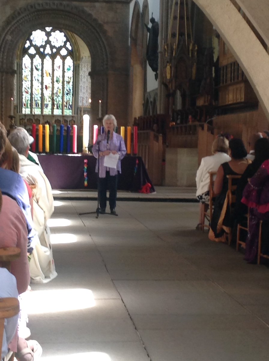 PenllergaerP's tweet photo. Well done everyone for participating in such a wonderful service for peace @LlandaffCath @PeaceMala #PPSMus #PPSRE #PPSRRS https://t.co/40NHLnb8d9