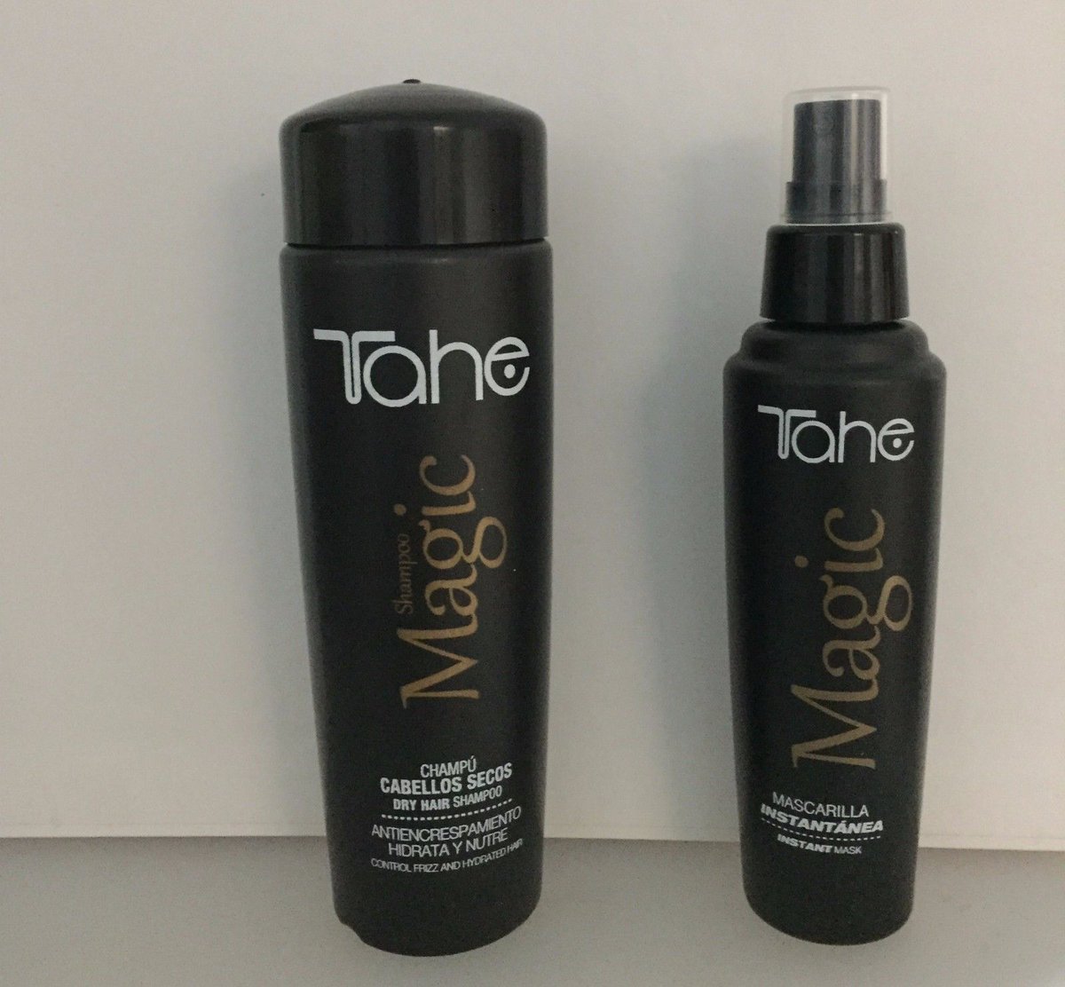 SAVYSalon's tweet photo. MAGIC PACK: DRY SHAMPOO 250 ML PLUS INSTANT MASK 125 ML https://t.co/lL2Co45L3r