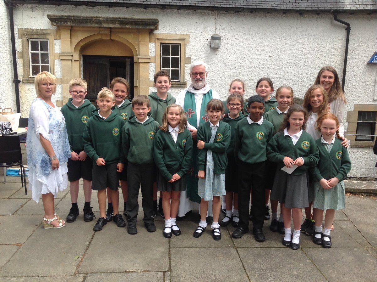 PenllergaerP's tweet photo. @PeaceMala @LlandaffCath We are proud to be a Peace Mala school. #PPSMus #PPSRE #PPSRRS https://t.co/cUXCl7uQ6z