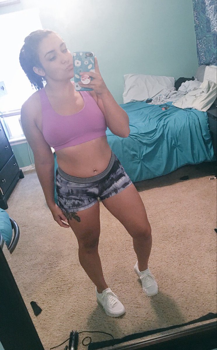 CassidyGuercio's tweet photo. Don't think I can call these #ProgressPics anymore cuz Im slackin & my body's not getting much nicer🤷🏻♀️ But hey, here's some #ToolPics 🤘🏼😊 https://t.co/SwbUTsc8mf