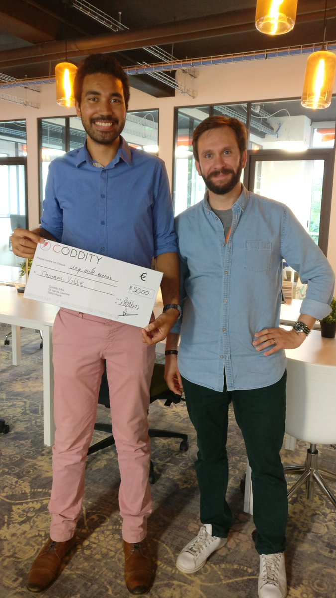coddity's tweet photo. Et un grand bravo à Thomas qui remporté la bourse #coddity! 5000€ pour l'aider à payer ses études ! Bravo à lui! https://t.co/nplUjqYBr7