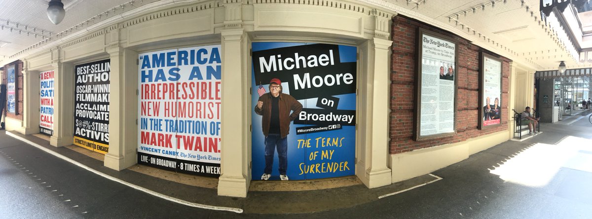 MooreBroadway's tweet photo. A fresh coat of #MooreBroadway at the Belasco Theatre! https://t.co/A6KtiFPRaU
