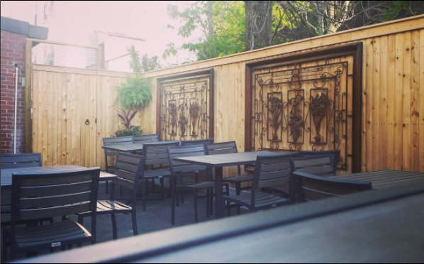 PuddingstoneT's tweet photo. Have you checked out our patio yet!?
It's a perfect day to sit outside and enjoy a wobbly pop or 5
#outdoorpatio #puddingstonetavern https://t.co/WXsnwlqaVO