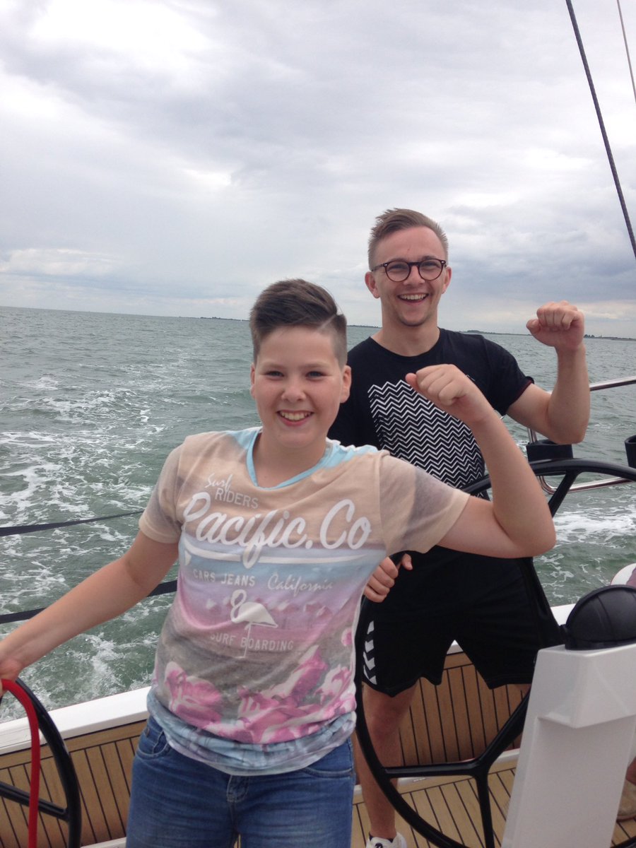 sailforce's tweet photo. Vrijdag 21-7 geen zomerzeilen, wegens exclusieve charter. Wat een leuke eerste week. Ben jij er volgende week bij? https://t.co/LJVIBxHQOQ https://t.co/9KLcvh6T5M