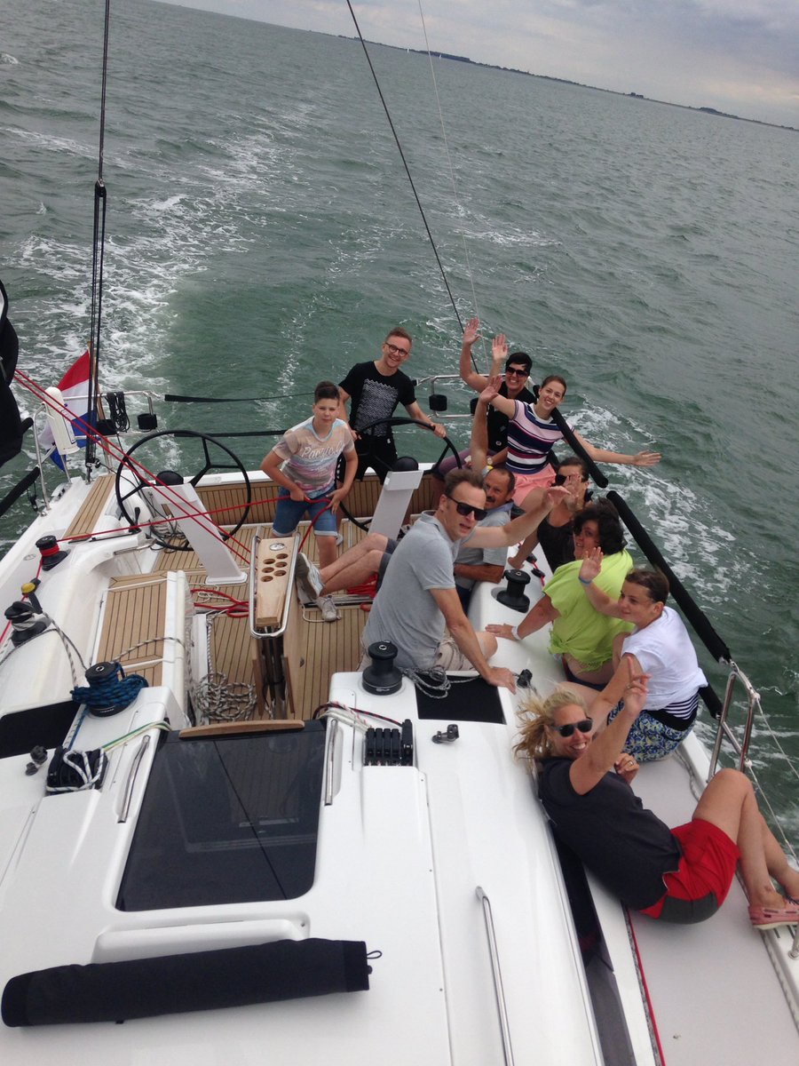 sailforce's tweet photo. Vrijdag 21-7 geen zomerzeilen, wegens exclusieve charter. Wat een leuke eerste week. Ben jij er volgende week bij? https://t.co/LJVIBxHQOQ https://t.co/9KLcvh6T5M