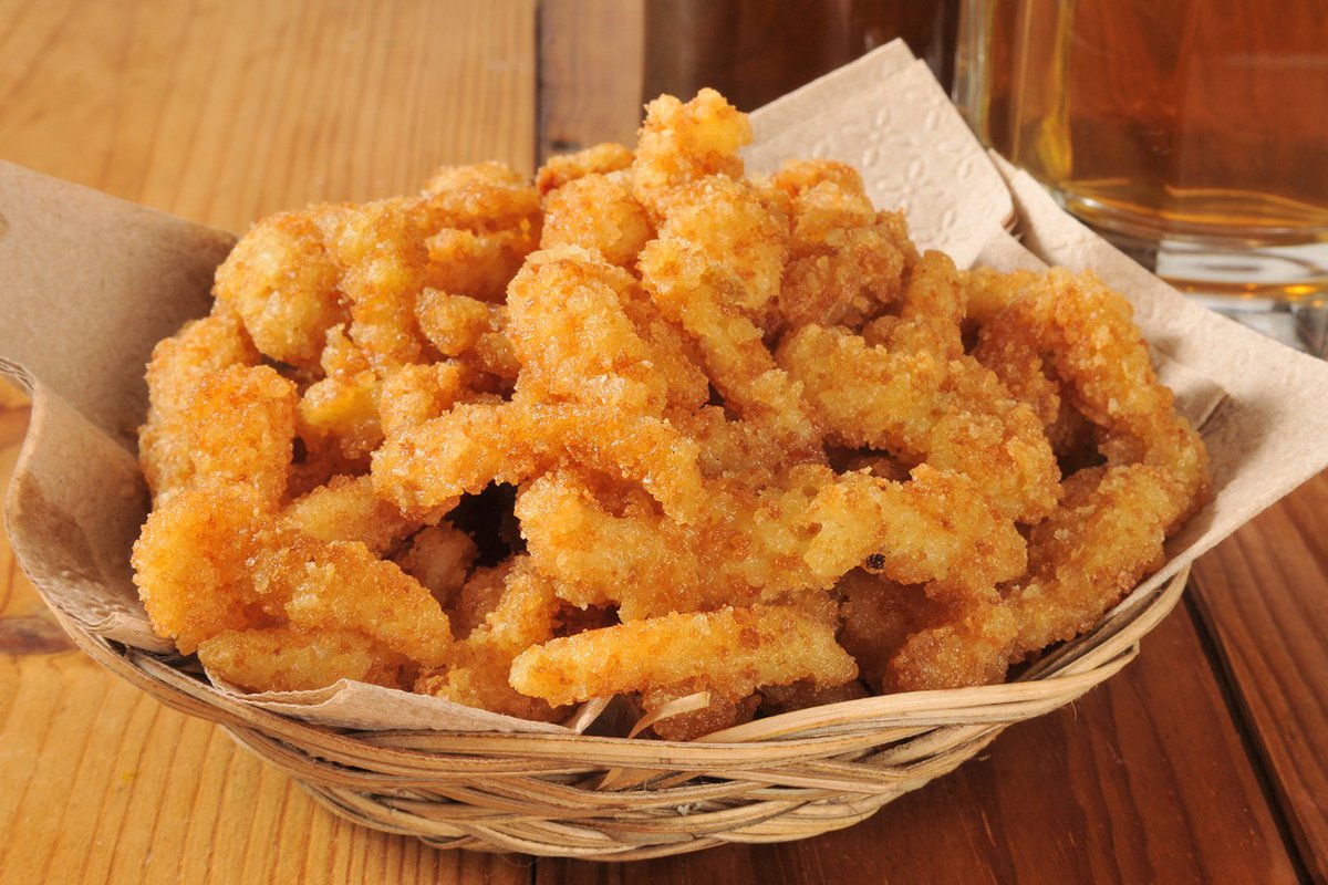 OfficialMoxie's tweet image. Know of any New England clam shacks that ALSO sell #Moxie? Let us know, so we can point clam seekers in the right direction this summer.