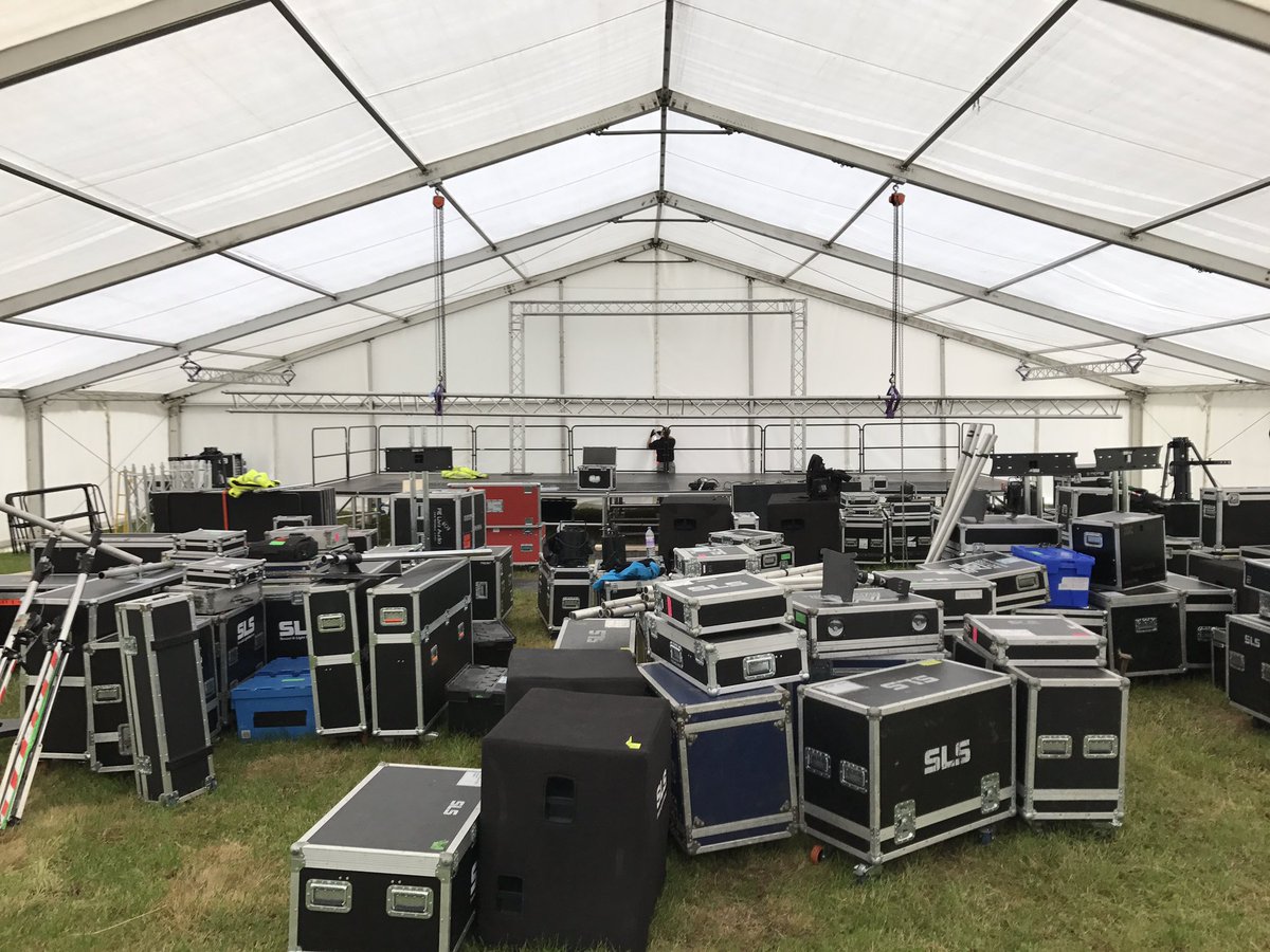 TFSRefuel's tweet photo. All the TECH has arrived!! Ready to blast some beautiful worship tunes over the site while they work tomorrow.#refuel2017 https://t.co/5Uuo5S9hyl