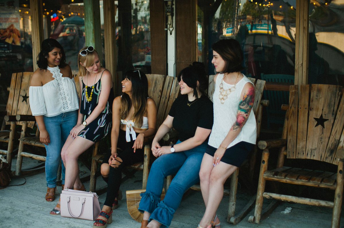 Fashionable_Pri's tweet photo. Exploring Philly with my girl squad! Read about our adventures here: https://t.co/E4BPZlBYUa @PHLbloggers @visitphilly #phillybloggers https://t.co/5Dr92R2vay