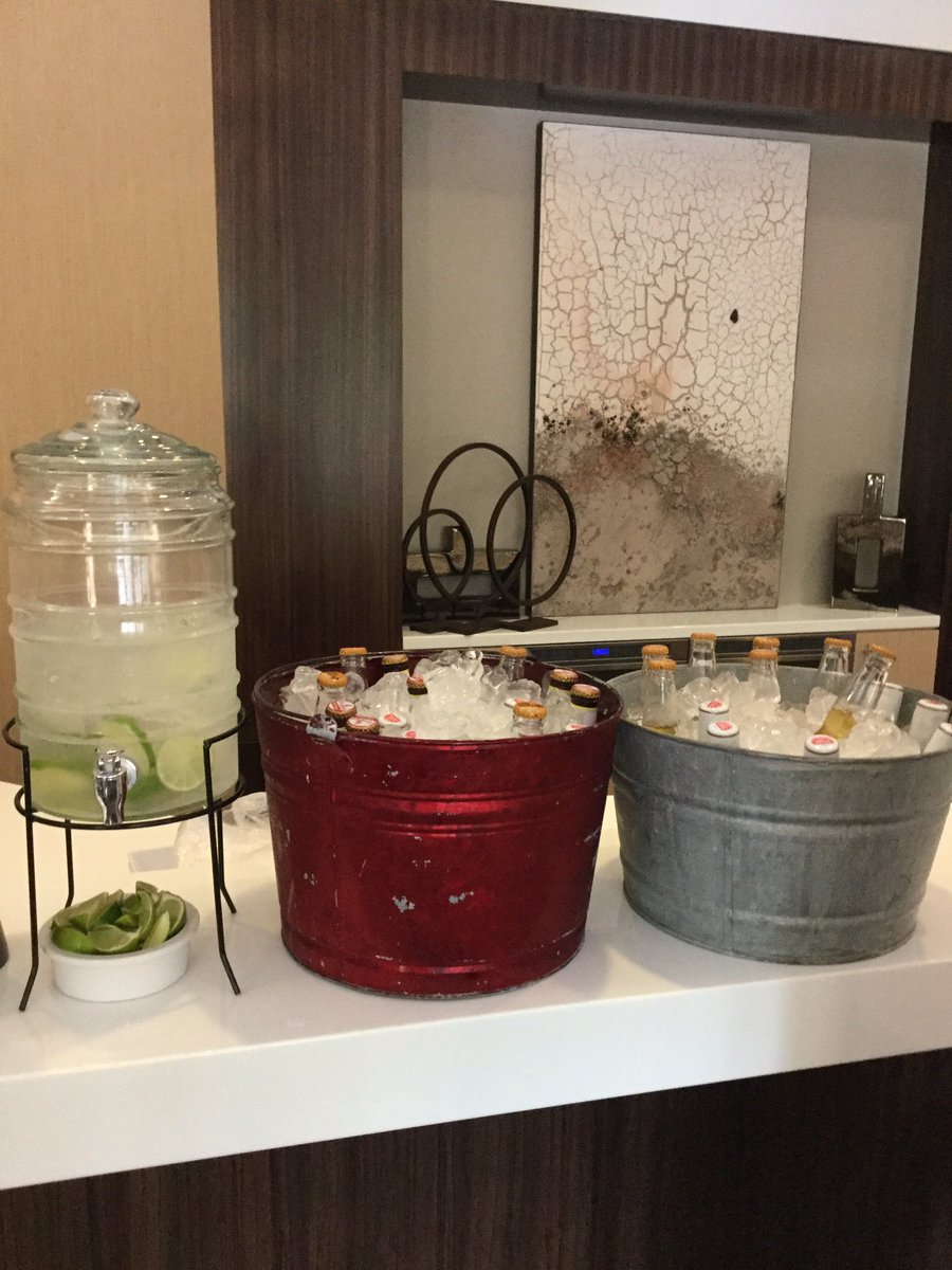 AveryRowApts's tweet photo. Come in from the heat for a cold beverage residents #BozzutoRAD https://t.co/4XL9P8ItQg