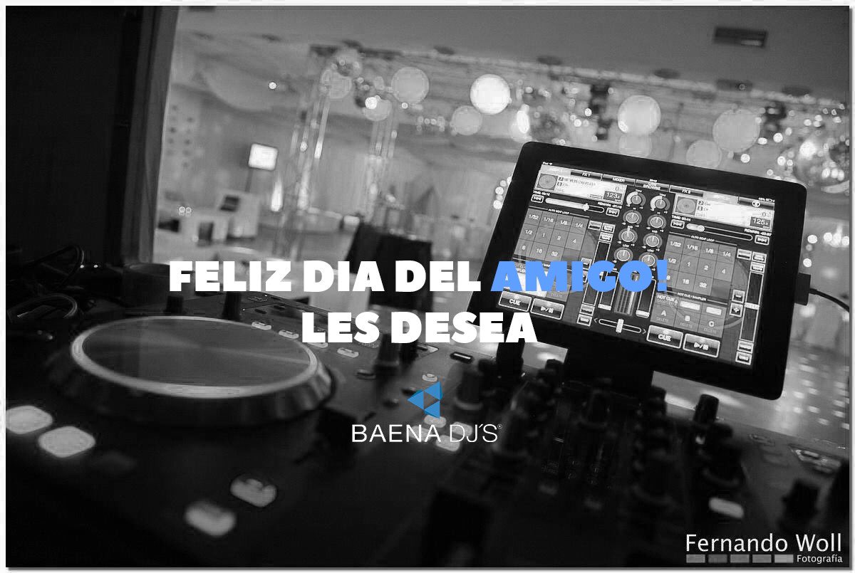 baenadjs's tweet photo. Feliz día a todos los grupetes de amigos fiesteros que hoy la rompen! 🎉 https://t.co/7lNsXBfpqz